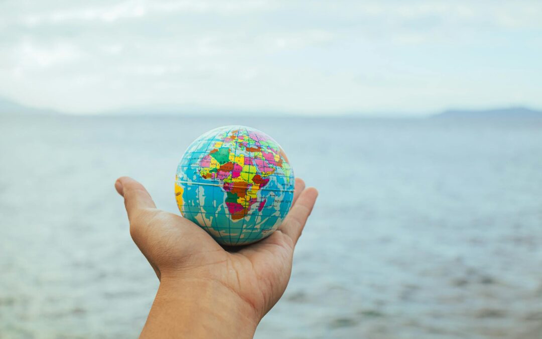 El mundo es pequeño, Dios es grande